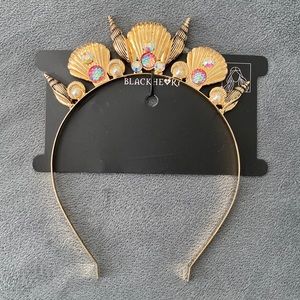 Gold Medmaid Crown